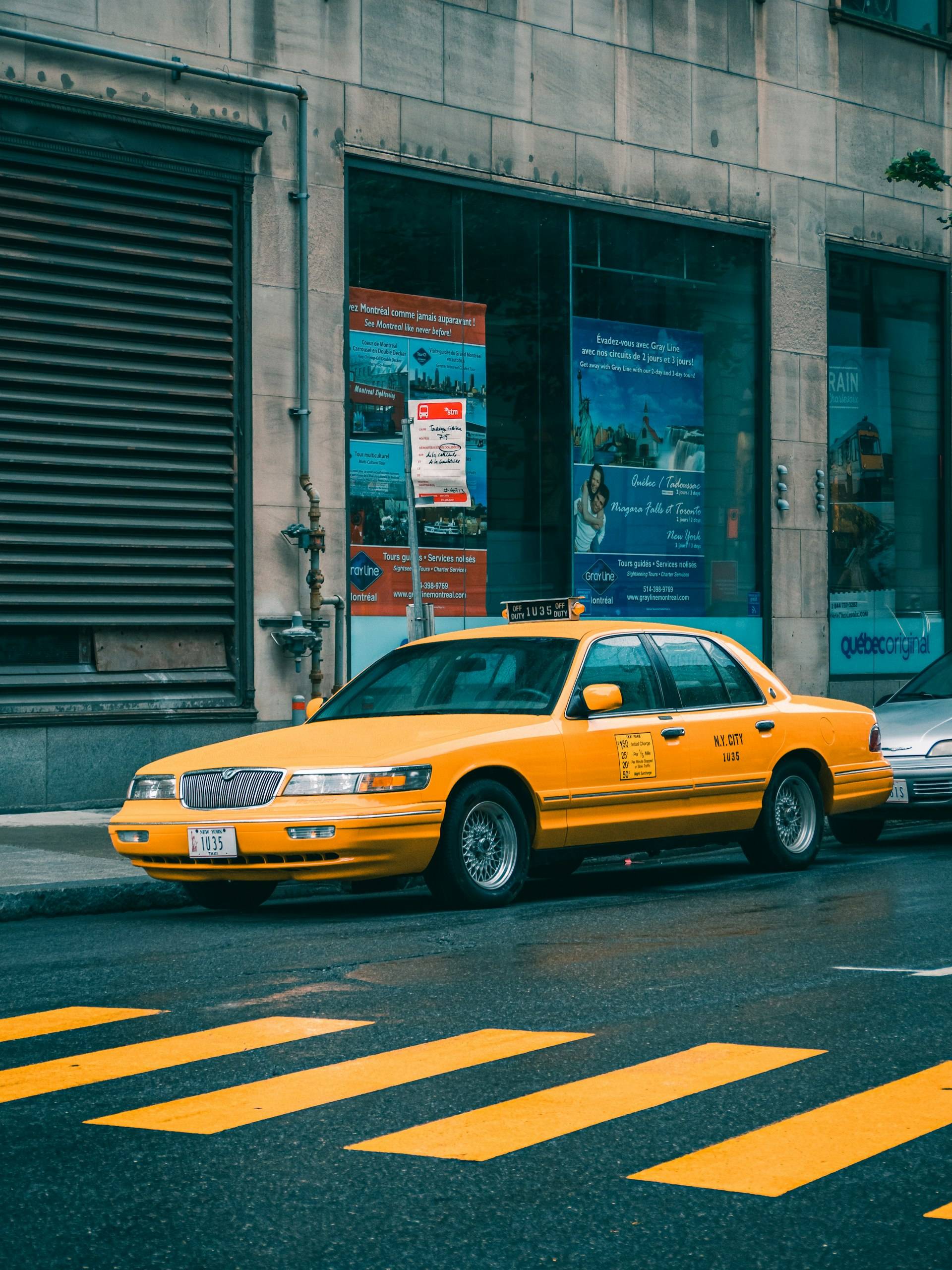 Palotafólia – taxi